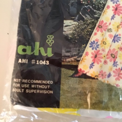 NEW OLD ORIGINAL SUN & SURF AIR MATTRESS WITH PILLOW ahi FLOWER POWER VINTAGE - Picture 3 of 6