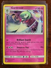 Gardevoir Holo Lost Thunder 141/214 Pokemon Card