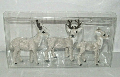 CHRISTMAS REINDEER DEER RETRO STYLE SILVER FLOCK FAUX FUR 3 PIECE FIGURINE SET - Picture 4 of 8