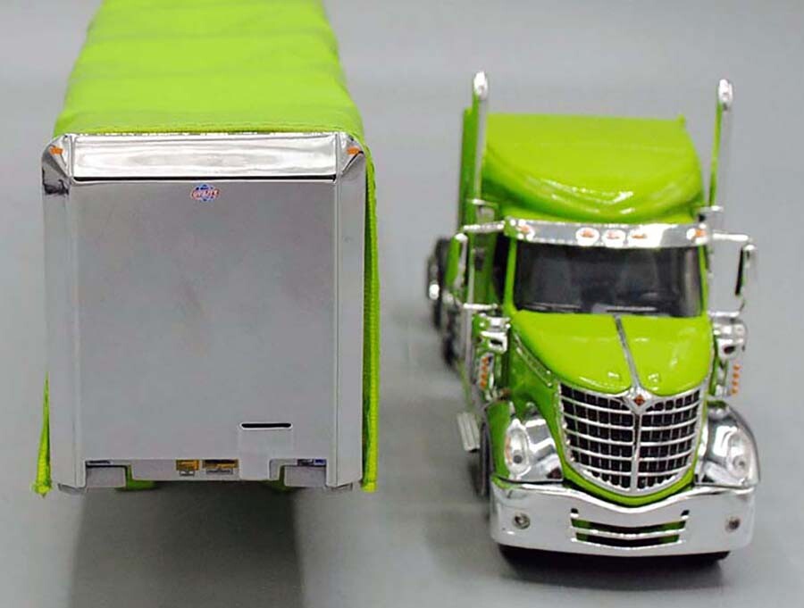 DCP FIRST GEAR 1/64 SCALE INTERNATIONAL LONESTAR LIME GREEN CURTAIN SIDE TRAILER