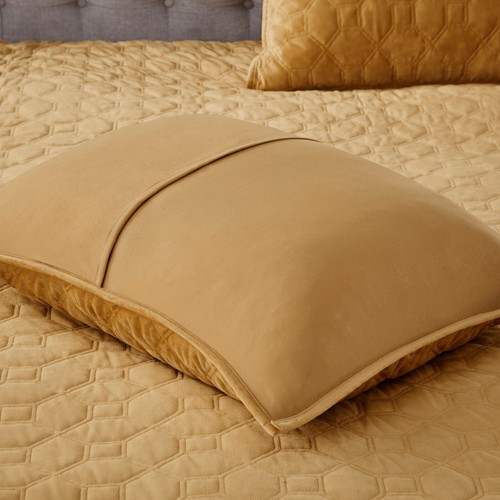 Madison Park Harper Velvet Quilt Set Lightweight All-Season 3 Piece Bedding - Picture 24 of 72