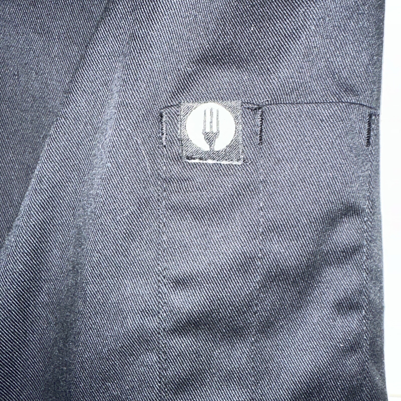 Picture 3 of 6