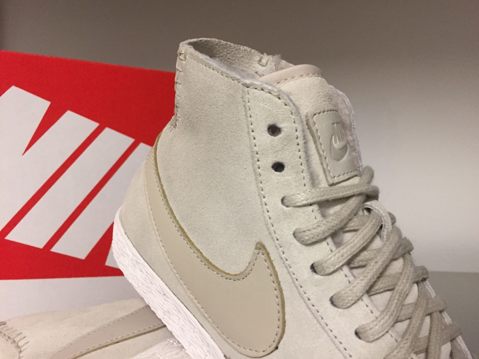 NIKE WMNS 40 BLAZER MID PREMIUM 40 WMNS 8,5 PRM 90 Sherpa Pack Thea Air Max 1 8289f3 NIKE WMNS 40 BLAZER MID PREMIUM 40 WMNS 8,5 PRM 90 Sherpa Pack Thea Air Max 1 8289f3