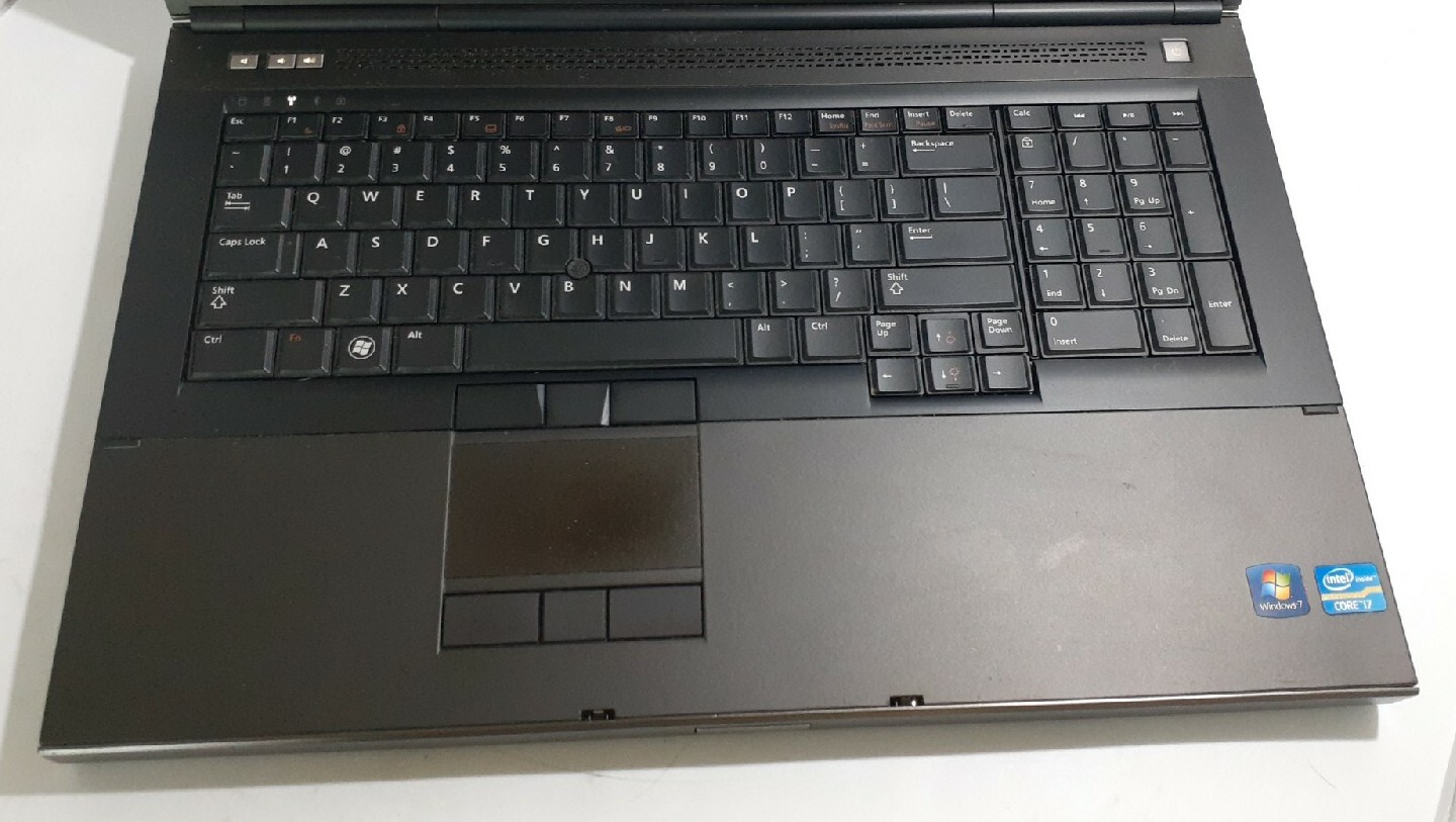 Dell Precision M6700 17 inch i7-3720QM 8xCPU@2.6GHz 32GB RAM 512GB SSD(6-5-10) - Picture 12 of 17