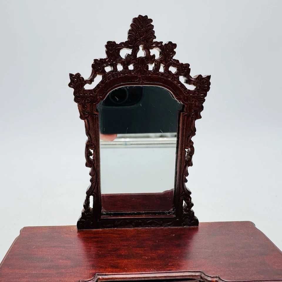 Dollhouse Bespaq Bedroom Vanity & Stool 1:12 Ornate Carved Wooden Design RARE - Image 3 of 4