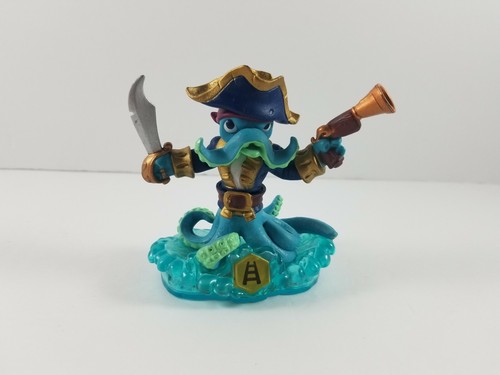 SKYLANDERS Figures and Magic Items Lot 2 Swap Force Figures and 4 Magic Items  - Picture 8 of 9