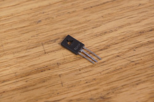 Transistor BDXXX - Ubicación: EQ-66-04 - Imagen 17 de 26