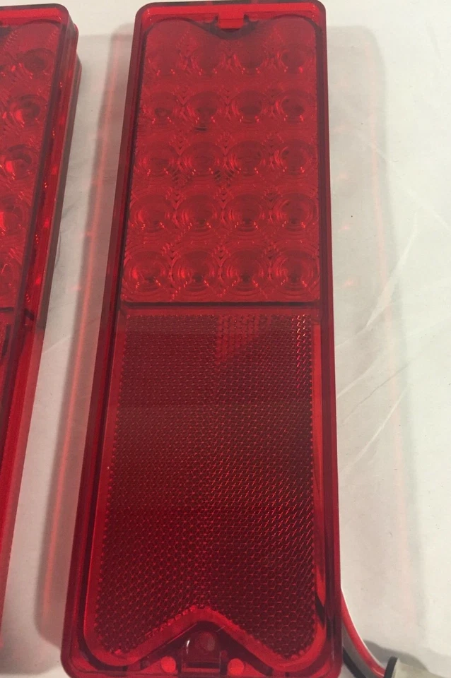 Par de luces traseras de freno LED para camioneta Chevrolet GMC Fleetside 1967-1972 Foto 2 de 4