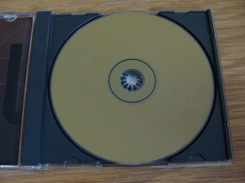 CD Single: Bjork : Isobel : CD2 - 4 Track EP - Picture 3 of 4