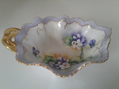  Vintage M & Z Austria African Violets on Gilded Leaf Shaped Porcelain Bowl  6" - Picture 1 of 6