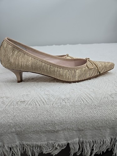 Paul Mayer Attitudes Gold Fabric Ruched Texture Kitten Heels Sz 10 Leather Dress - Picture 7 of 15