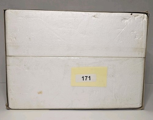 Dept 56 Snow Village McKenzies Chevrolet 55389 GM House Decor Christmas - Picture 7 of 9