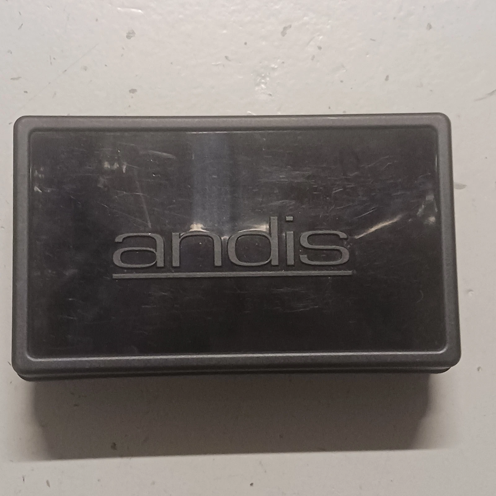 Andis Pet Shaver Model PM-1 With Attachments And Scissors And Comb And Oil