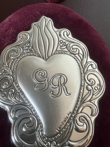 🔴 Ex voto Cuore laminato argento 15 X 11 Grazia Ricevuta velluto rosso vintage - Picture 3 of 9