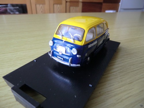 BRUMM R411 1 43 Fiat Fiat 600 Multipla Macchine de Caffe Cimbali 1956 - Bild 2 von 7