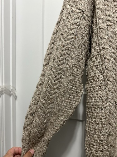 CARRAIG DONN Aran 100% Wool Made In Ireland Men’s Large Cable Sweater Vintage - Picture 7 of 7