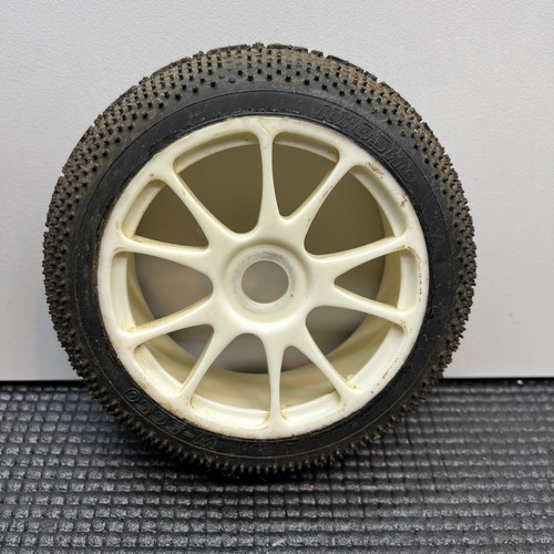Vintage Kyosho 1/8 Scale Wheels & Micro-X Tires 17mm Hex RC Buggy Set Of 4 - Picture 3 of 7