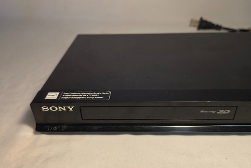 Sony 3D Blu-Ray Player BDP-S580 w/ Wifi  DVD Player with Remote - Picture 4 of 9