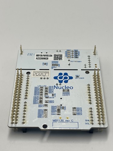Placa de desarrollo NUCLEO-F401RE - STM32F401RET6U Nucleo-64 VENDEDOR DE EE. UU. - Imagen 3 de 6
