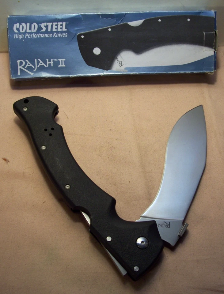 2000-е ~ ХОЛОДНАЯ СТАЛЬ ~ НОВЫЙ НЕИСПОЛЬЗОВАННЫЙ ~ РАДЖА II СКЛАДНОЙ КУКРИ 14 «БОЛЬШОЙ БОЕВОЙ НОЖ ~ НОВЫЙ В КОРОБКЕ - Изображение 2 из 4