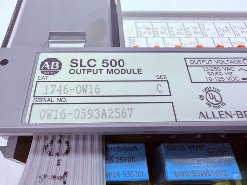 Allen Bradley 1746-OW16 /C Output Module SLC500 - Picture 4 of 4