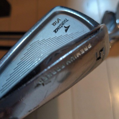 クラブ BRIDGESTONE - Bridgestone Tour Stage VIQ 5W Golf iron set Bridgestone Tourstage ViQ Forged Dynamic Gold