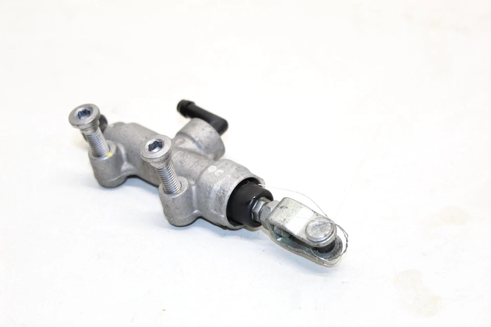 2009 川崎忍者 650r Ex650c 后背制动主缸带水库 — 第 3/4 张图片