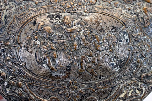 💥CAJA DE BARATIJAS DE JOYERÍA DEL SIGLO XIX con bisagras placa de plata QUERUBÍN ORNAMENTADO Ángel 💥 - Imagen 15 de 20