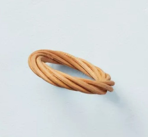 Hearth & Hand With Magnolia 4pk Natural Rattan Woven Napkin Ring Set.. New  - Picture 7 of 7