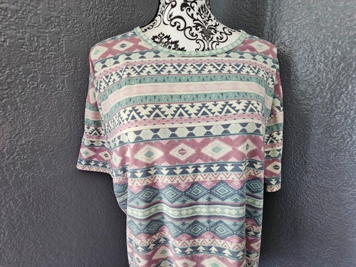 Women's LuLaRoe Short Sleeve Blouse Size Small Multicolor High/Low Indian Design - Picture 5 of 10