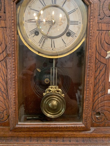 Accurate Antique 8-day Clock by Wm. L. Gilbert Clock Co. "Calla" incl key - Picture 5 of 9