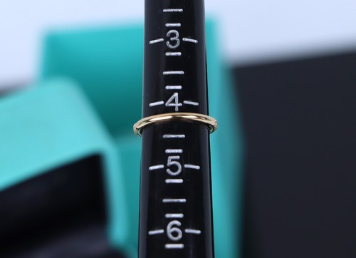 Tiffany Co 18k Gold Novo 1.04ct Fancy Vivid Yellow Oval Diamond Engagement Ring - Picture 11 of 13