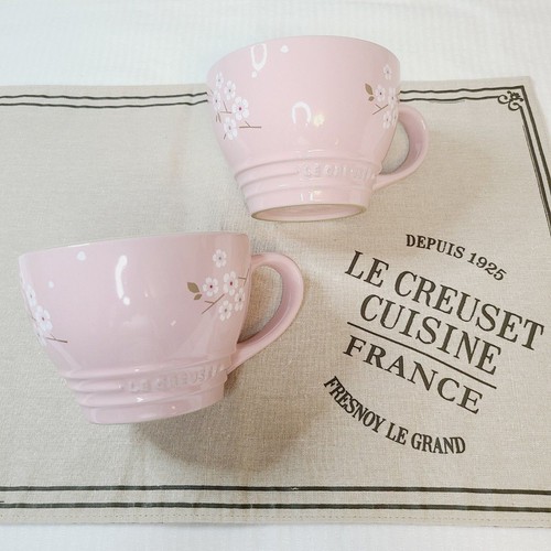 Le Creuset Cappuccino Mug 400ml sakura Set rare Unused No Box Gift Collector - Picture 1 of 4