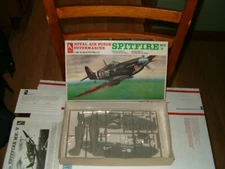 NOB Hobbycraft 1:48 RAF Supermarine Spitfire MK-V HC1403 [U19 (Hobbycraft)]