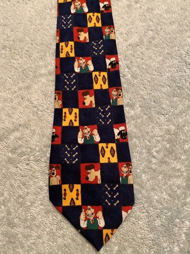 Men’s WALLACE & GROMIT Novelty Tie Stocking Filler Christmas Present Santa M&S - Picture 2 of 6
