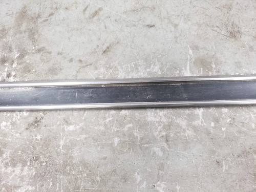 Right Lower Door Molding 1968 1969 Buick Riviera Trim Strip - Picture 11 of 13