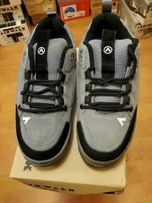 Vintage Airwalk HECTOR Men's 8.5 Women's 10 Skateboarding Shoes DEADSTOCK NEW