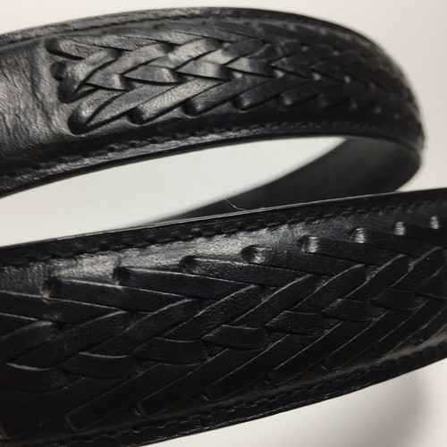 John Rich & Bros Woolrich Black Leather Silver Golf Decorations, Men’s 42 - Picture 2 of 12