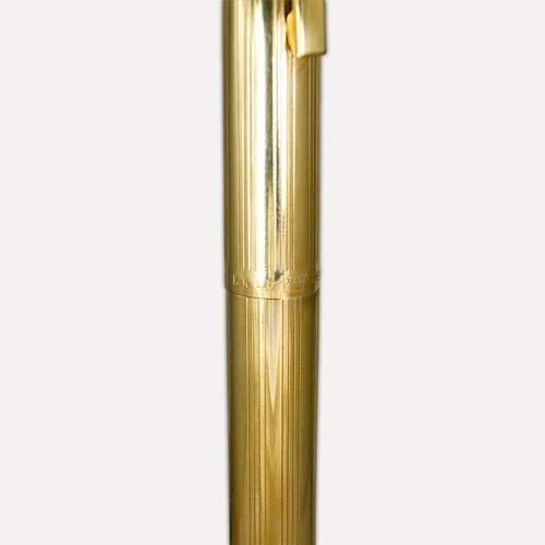 Sheaffer Gold Filled Fountain Pen with 14K Nib - Picture 7 of 9