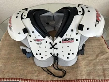 Gear Pro Tec Air Tech Jr Football Shoulder Pads M 13"-14" 95-120 lbs-MD 13"-14"