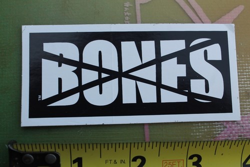 Powell Peralta Bones Brigade CrossBones Vintage 90's Skateboarding STICKER - 第 2/3 張圖片