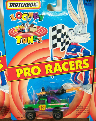3 Matchbox Pro Racers Looney Tunes Bugs Bunny Lumina Car DAFFY DUCK Pickup - Picture 4 of 12