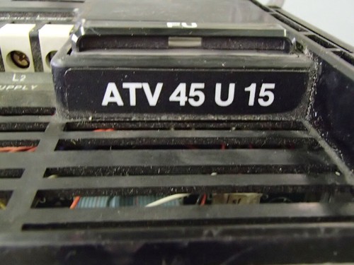 ATV45U15 - TELEMECANIQUE Variateur 1.5KW RECONDITIONNE - Imagen 3 de 3