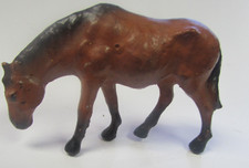 VINTAGE - MINITURE COMPOSITE HORSE - 2 X 3-1/2 INCHES - VERY GOOD