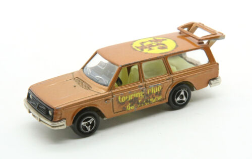 Majorette escala 1:60 - Volvo 245 DL con barco y remolque - Touring Club of France - Imagen 11 de 22