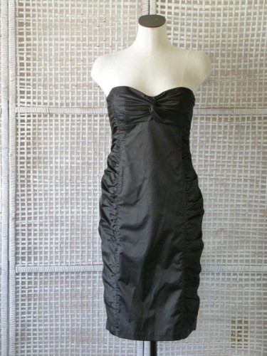 Nanette Lepore ~ Anthropologie ~ Sirene gerafftes BH tailliertes Cocktailkleid ~ 8 ~ 325 $ - Bild 1 von 12