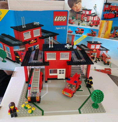 LEGO Town: Fire Station (6382) Used Vintage