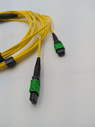 Câble fibre passive NVIDIA SMF MFP7E40-N003, MP012 vers 2xMP012, 3m, monomode - Photo 6/12
