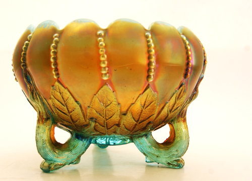 Vintage Northwood Aqua Opal Carnaval Vidrio Hoja y Cuentas 3 Pies Rosa Bowl - Imagen 4 de 7