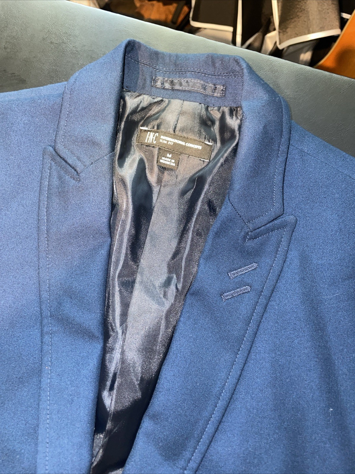 Foto 2 di 18